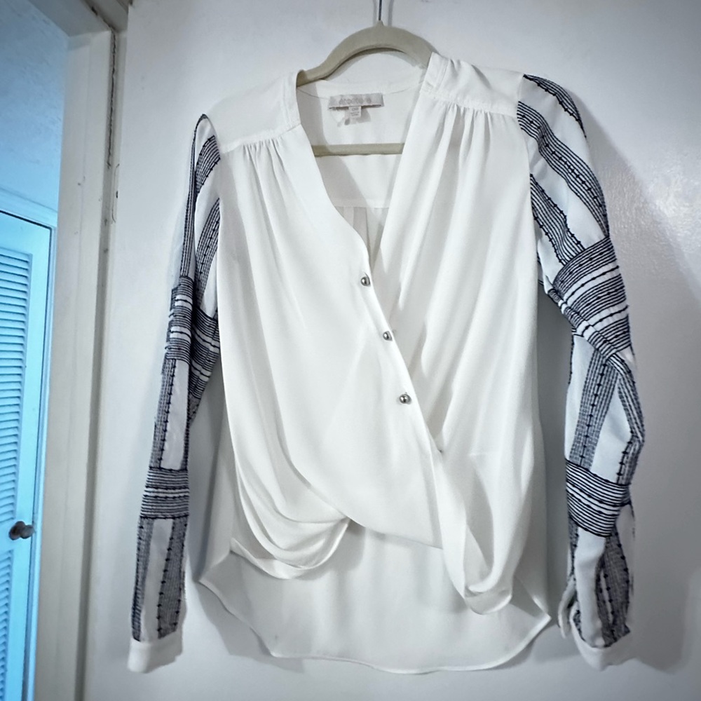 ETCETERA Black and White Wrap Blouse with Long Sleeves 00